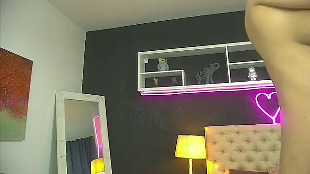TaniaKaverina webcam