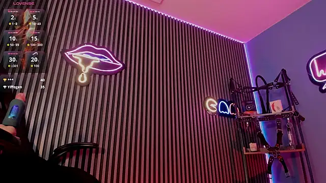 Maximoking26 webcam