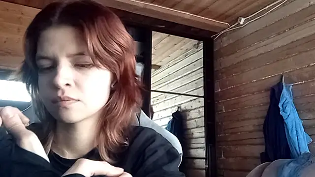 LowkeyIndigo webcam