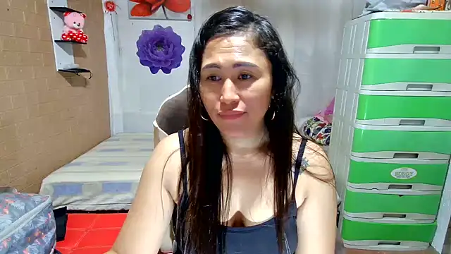 Filipina_Desire webcam