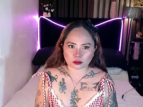 EstellaStarXxx webcam