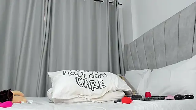 thee_sexy_goddess webcam