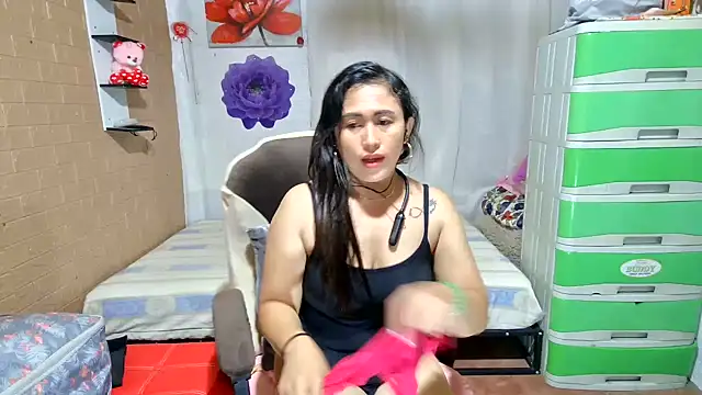 Filipina_Desire