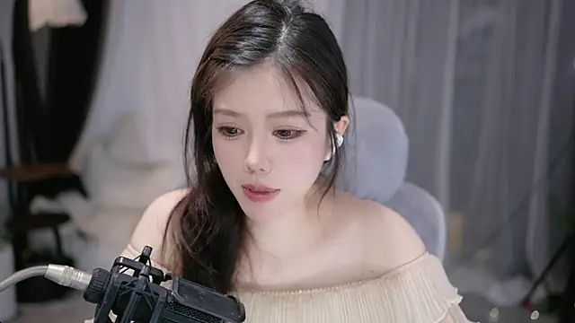 Cecily2 webcam