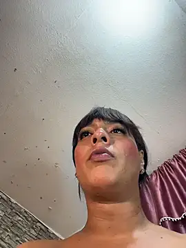 Newshantal_