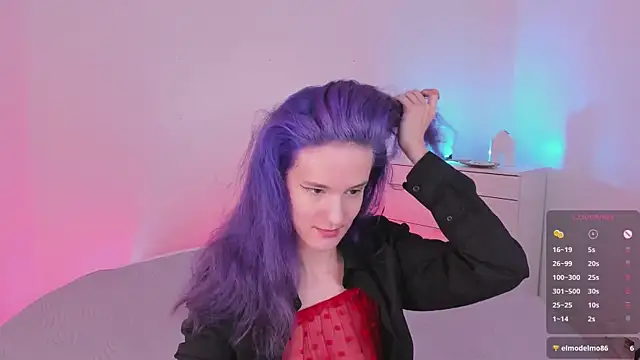 AuraLaunni webcam