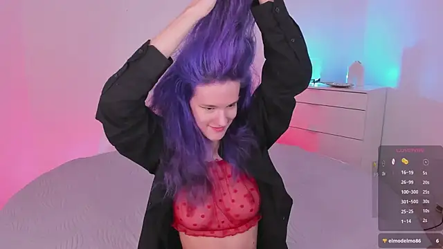 AuraLaunni webcam