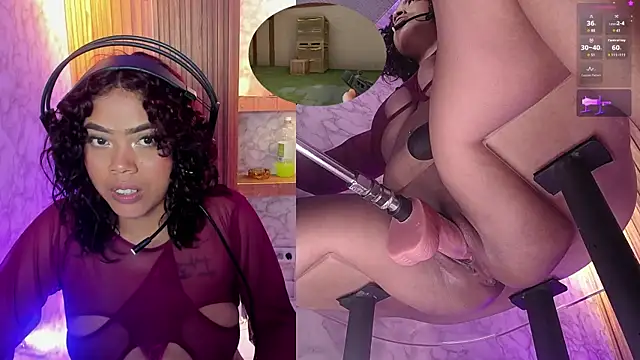 NinaCapelli webcam