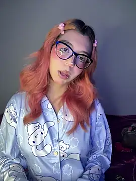Valen-Foxx1 webcam