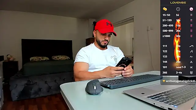 supermanboy94 webcam
