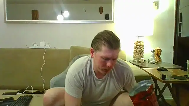 9VOLTT webcam