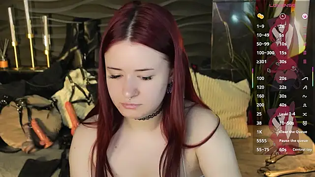 Lily_Moonlight webcam
