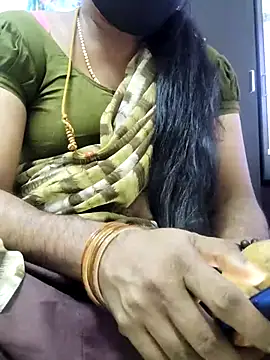 Tamilrojanew webcam