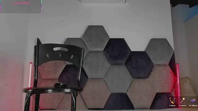 Latrellx7 live cam