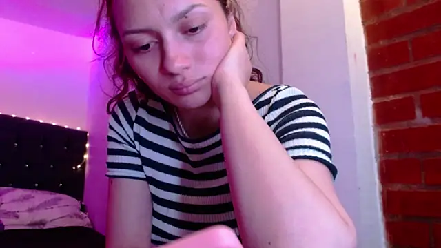 holy_juli webcam