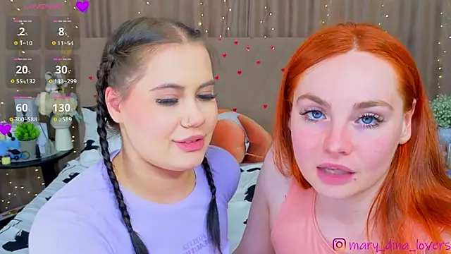 Mary_Dina webcam