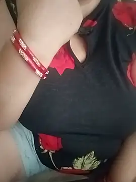 Simran_008 webcam
