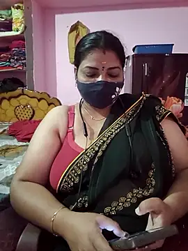 tamil_lathikaaa webcam