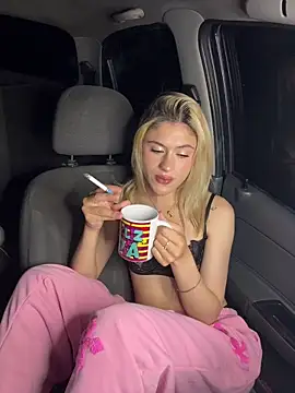 Lia_fire webcam