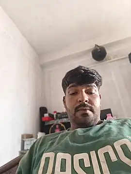 Spiritual_69 webcam