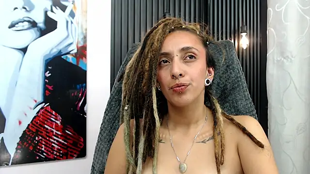 ORIANNA_BODMOD webcam