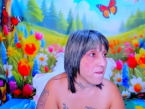 indianroxy webcam