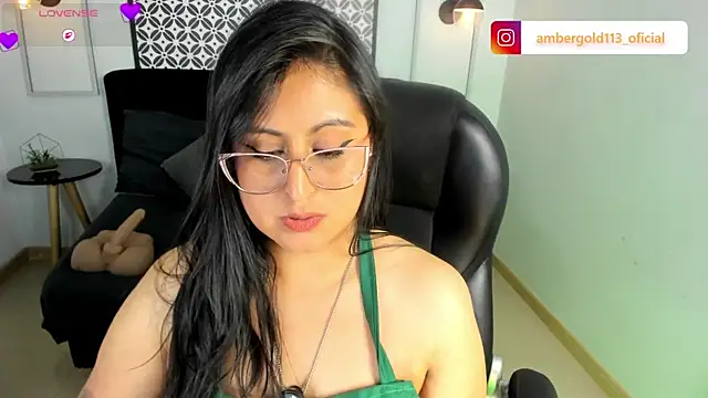 Amber_gold_ webcam
