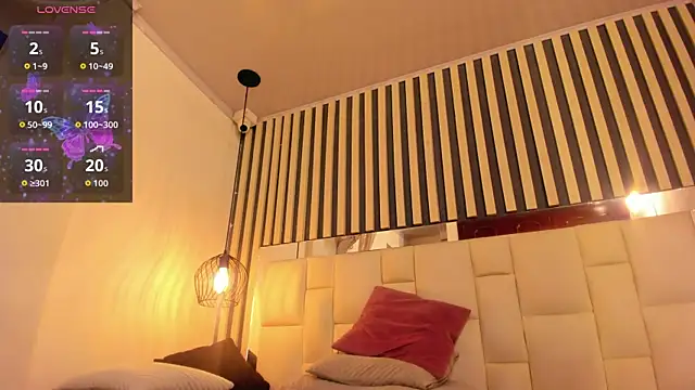 camila__herrera webcam