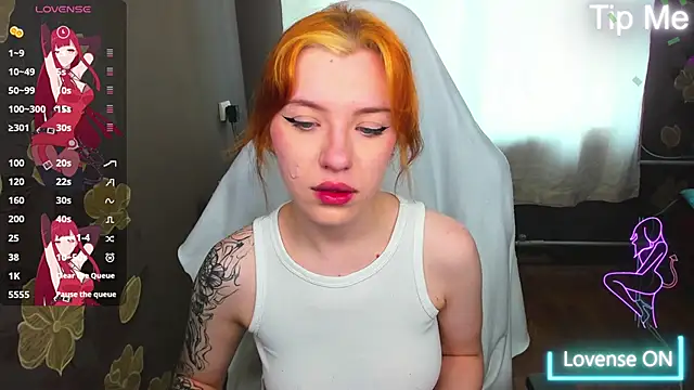 MeganNewCat webcam