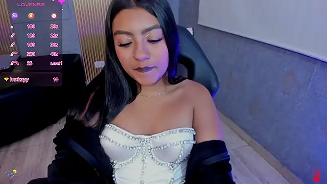 Laulin_tay webcam