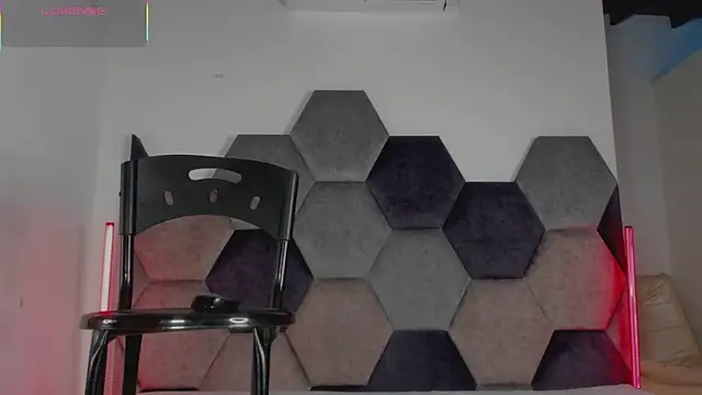 Latrellx7 webcam
