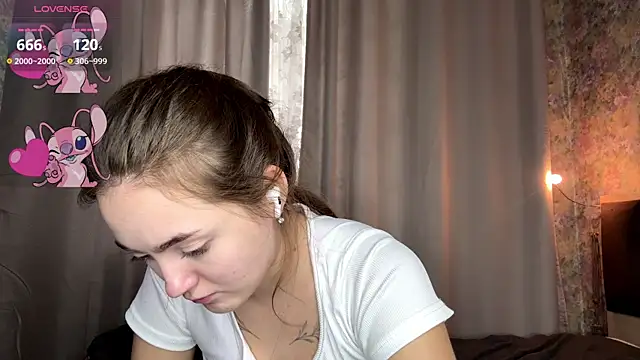 LoraDavi webcam