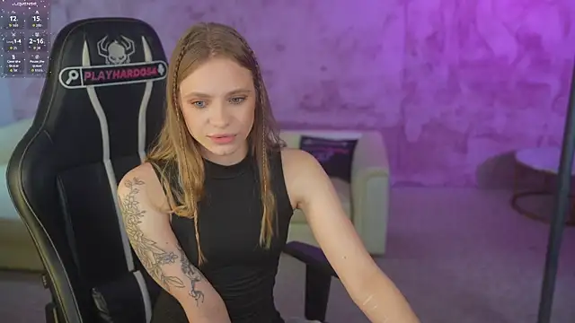 Angy_Netal webcam