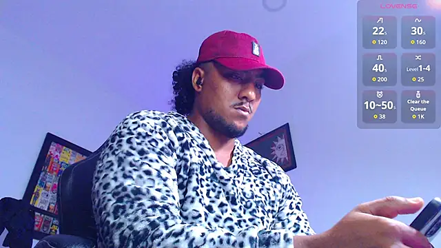 yosoy_enzo2020 - Yosoy_enzo2020's free webcam - UK Sex Cams
