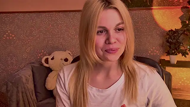 scarletmarnei - ScarletMarnei's free webcam - UK Sex Cams