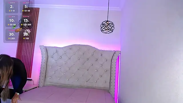 Elizabeth_Evans1 webcam