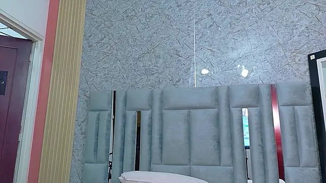 bigcurvymoomy - Bigcurvymoomy's free webcam - UK Sex Cams
