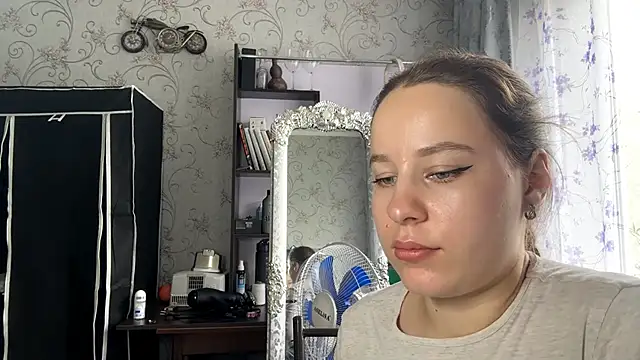 KathyrnEdmison webcam