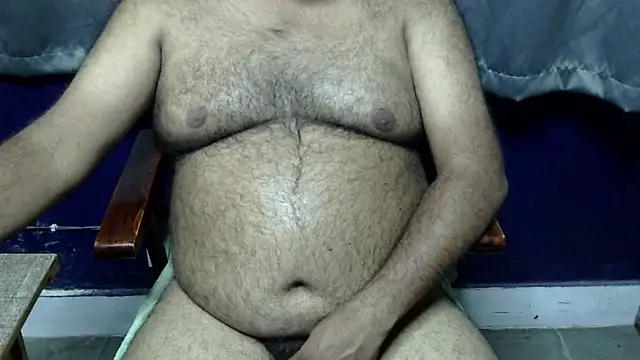 hairysubcub_70 - Hairysubcub_70's free webcam - UK Sex Cams