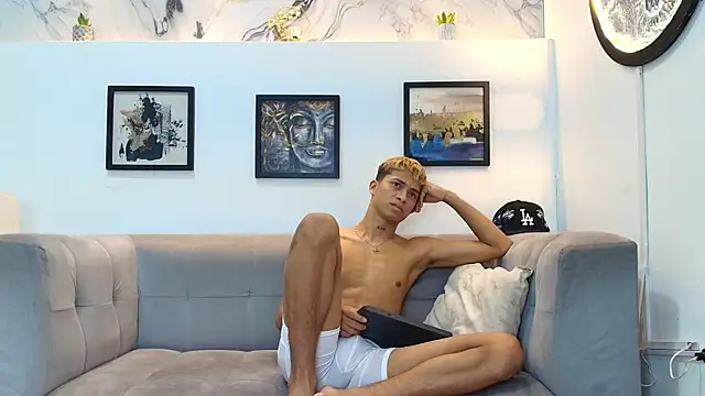 GOLD_BOYS webcam