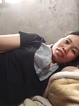 Maikha08 webcam