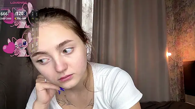 LoraDavi webcam