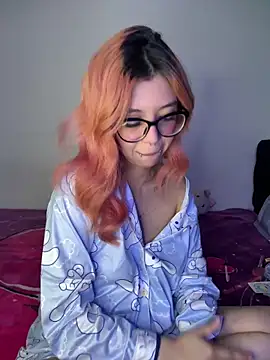 Valen-Foxx1 webcam