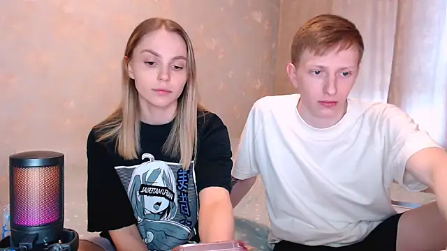 juliaanddima webcam
