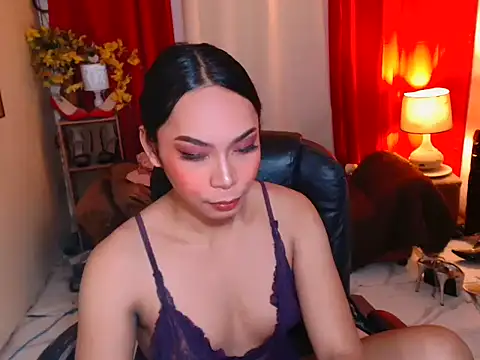 kylieEmparado webcam