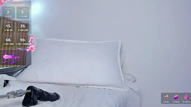 Sarita__Gomez webcam