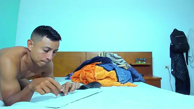 Maik_James webcam