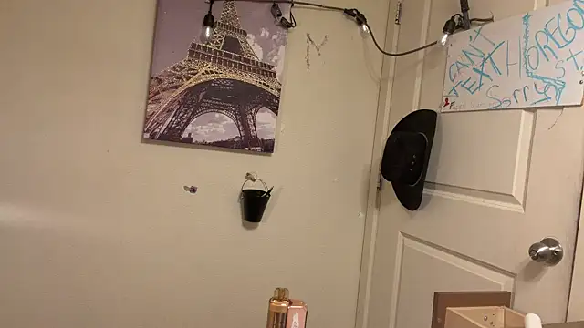 Bad_Boy69_MattZZZ live sex cam