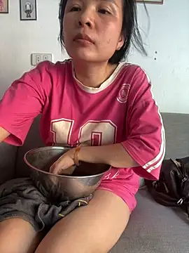 Ivy_Trix2 webcam