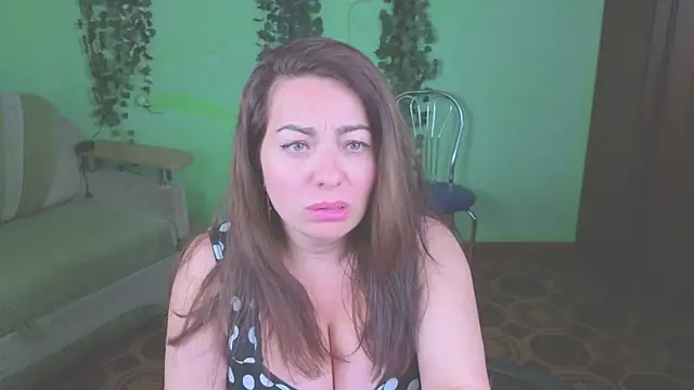 Zoe_Zephyr webcam